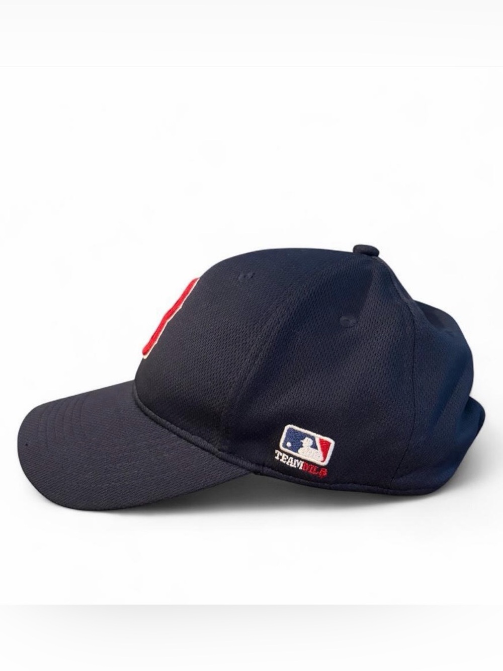 MLB Classic Boston Red Sox navy blue cap with red 'B' logo - Picture 3 of 8